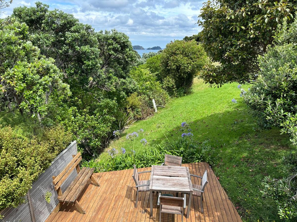 Pohutukawa Coastal Chalets Coromandel Exterior photo