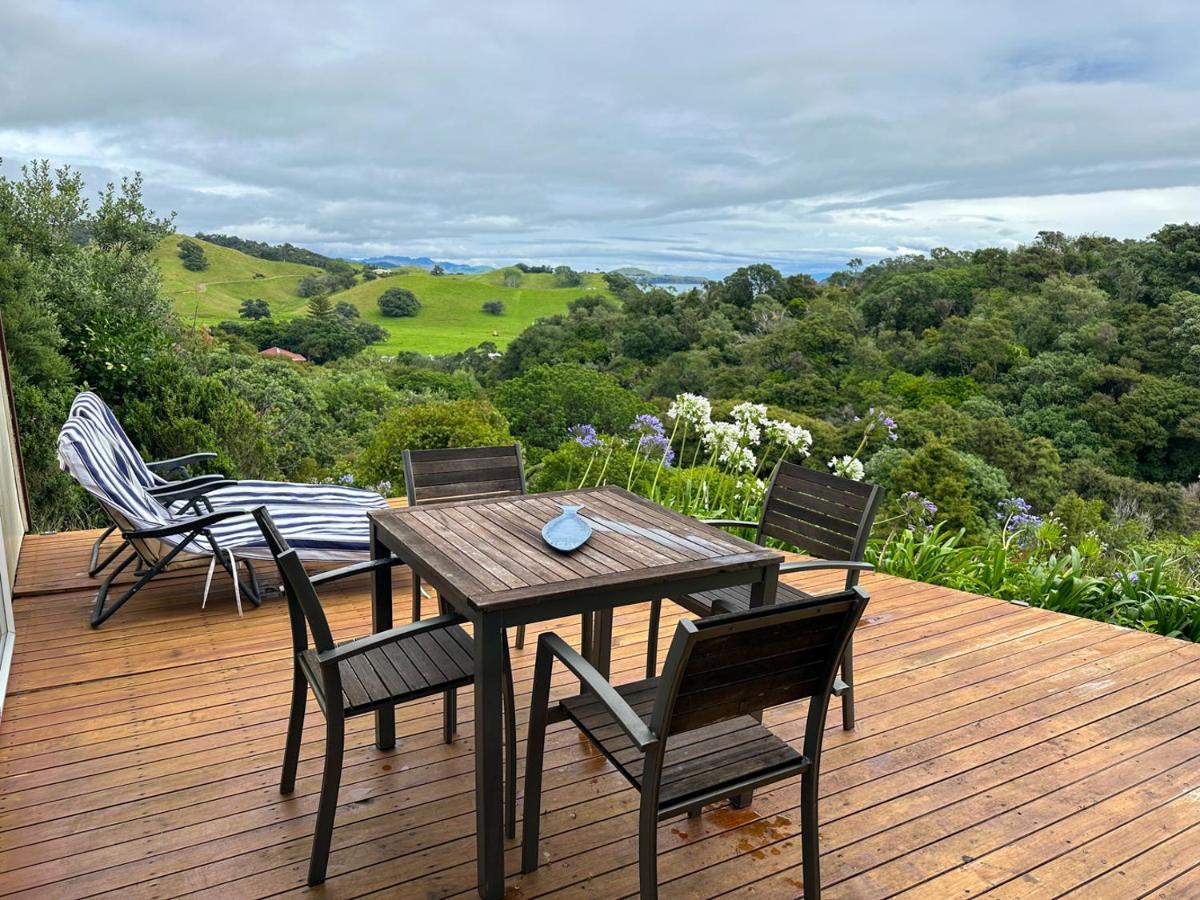 Pohutukawa Coastal Chalets Coromandel Exterior photo
