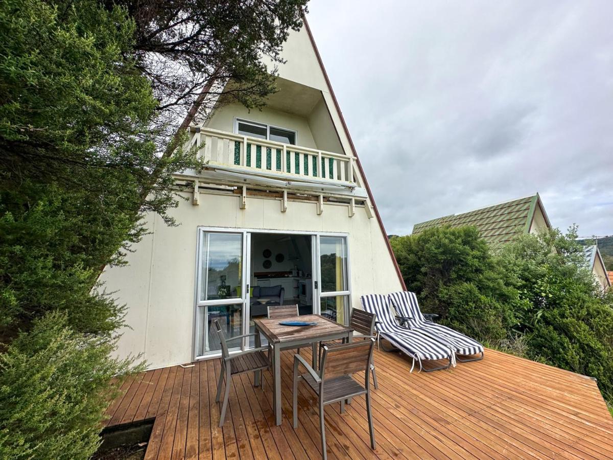 Pohutukawa Coastal Chalets Coromandel Exterior photo