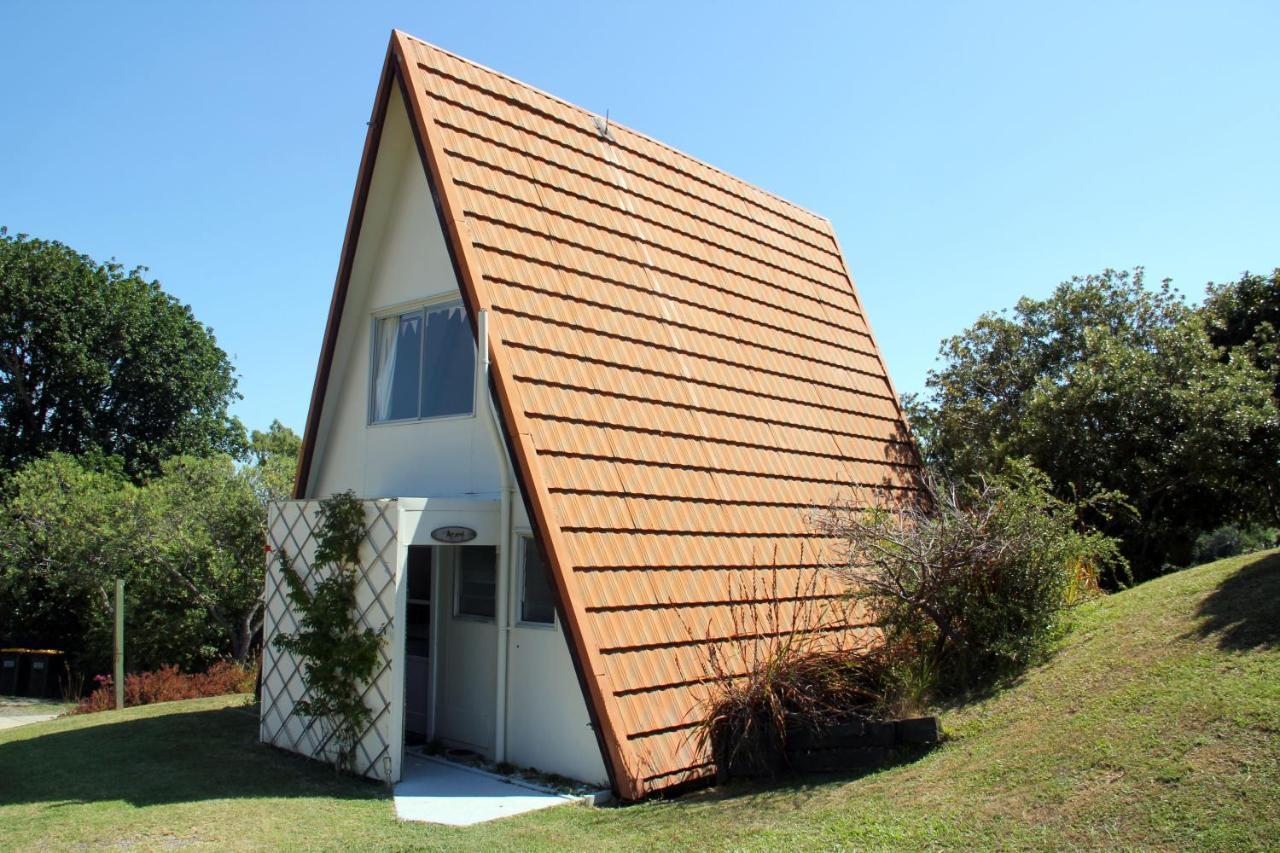 Pohutukawa Coastal Chalets Coromandel Exterior photo